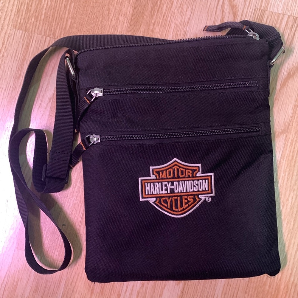 Harley Davidson crossover bag.